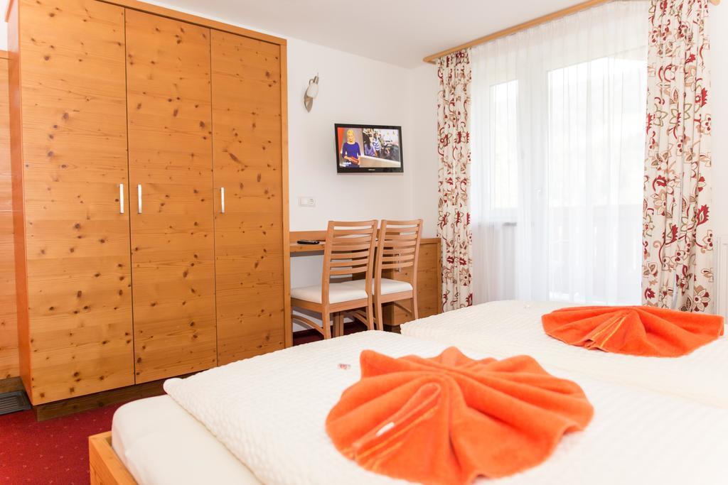 Landgasthof Alpenblick อัลเทนมาร์คท์ อิม พองเงา ภายนอก รูปภาพ